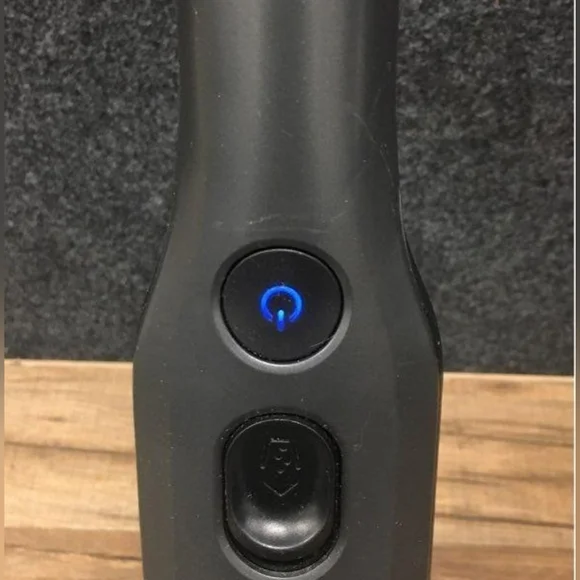 Shark® WANDVAC® Cordless Handheld Vacuum - Picture 8 of 17